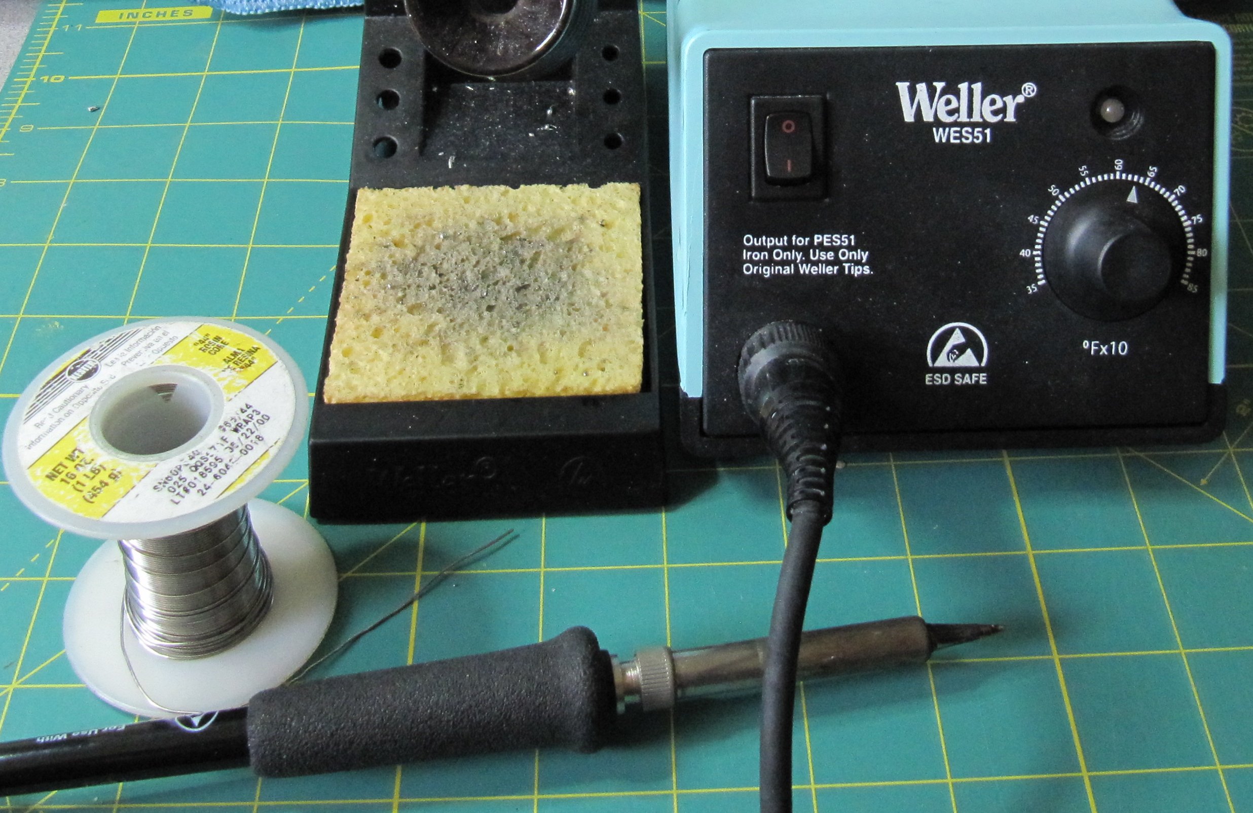 weller solder station